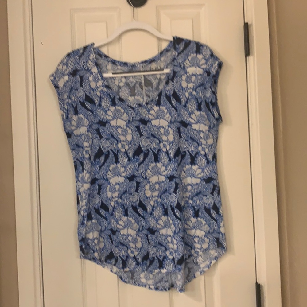 Loft size medium top